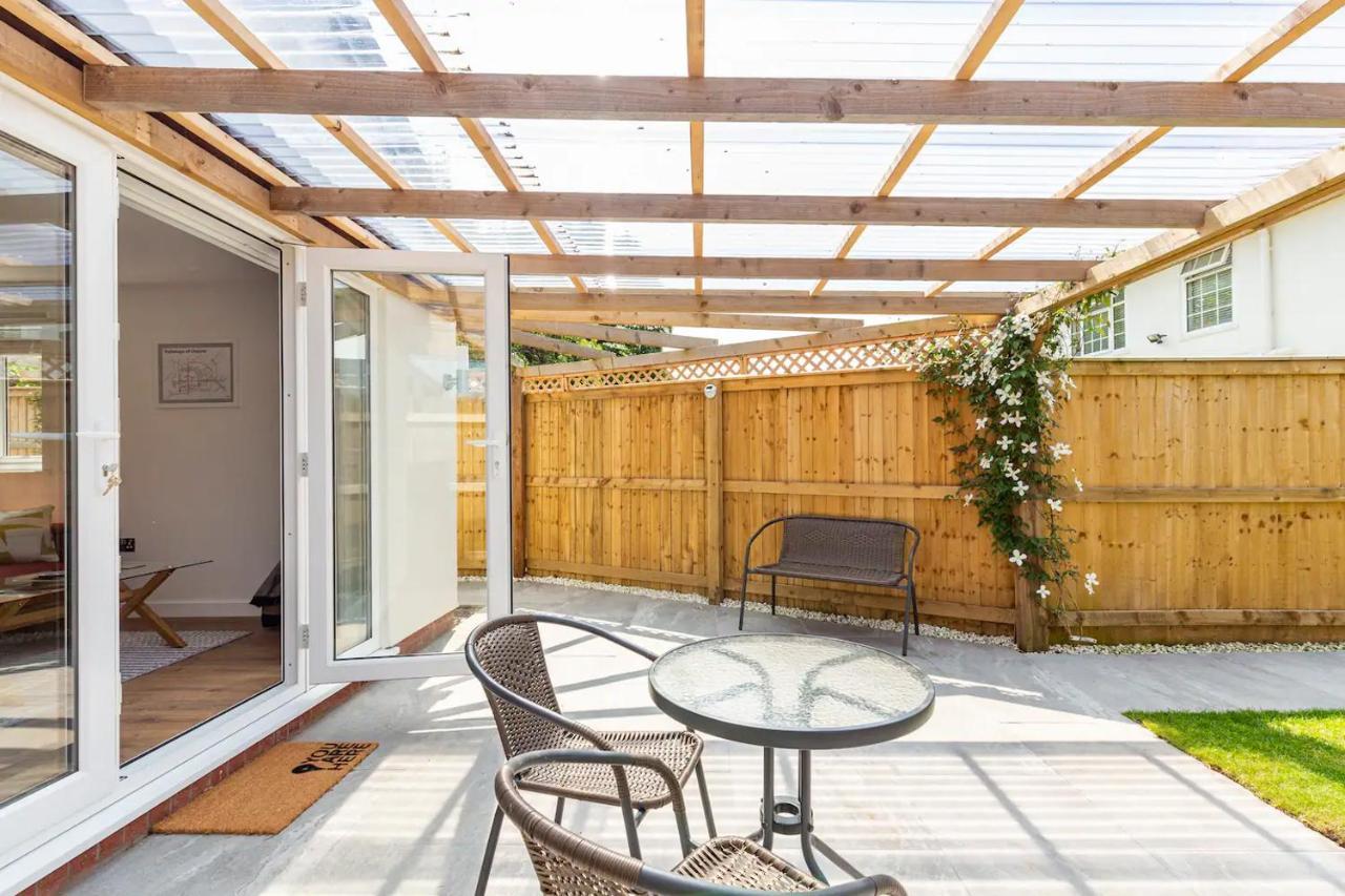 Charming Chester Studio With Private Garden & Free Parking Exterior photo